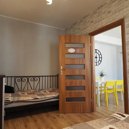 アパート Kghn Tkacka 28