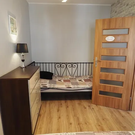 Apartment Kghn Tkacka 28 *