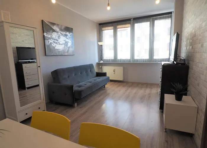 Kghn Tkacka 28 * Štetín